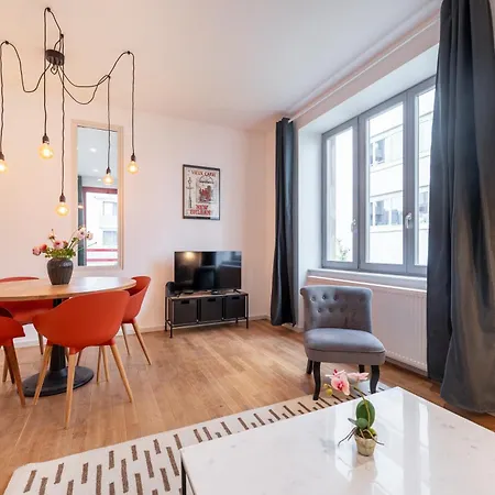 Chez Nina - Neuf - De Gamme - Tram - Proche Centre-ville - Confort ストラスブール