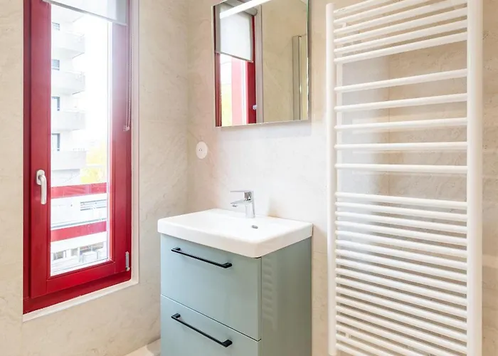 Chez Nina - Neuf - De Gamme - Tram - Proche Centre-ville - Confort Apartment