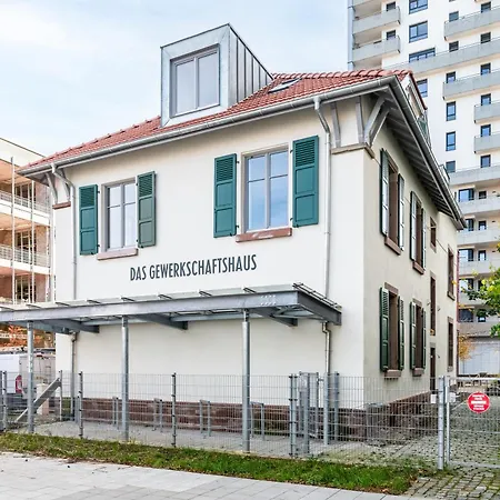 Apartament Chez Nina - Neuf - De Gamme - Tram - Proche Centre-ville - Confort